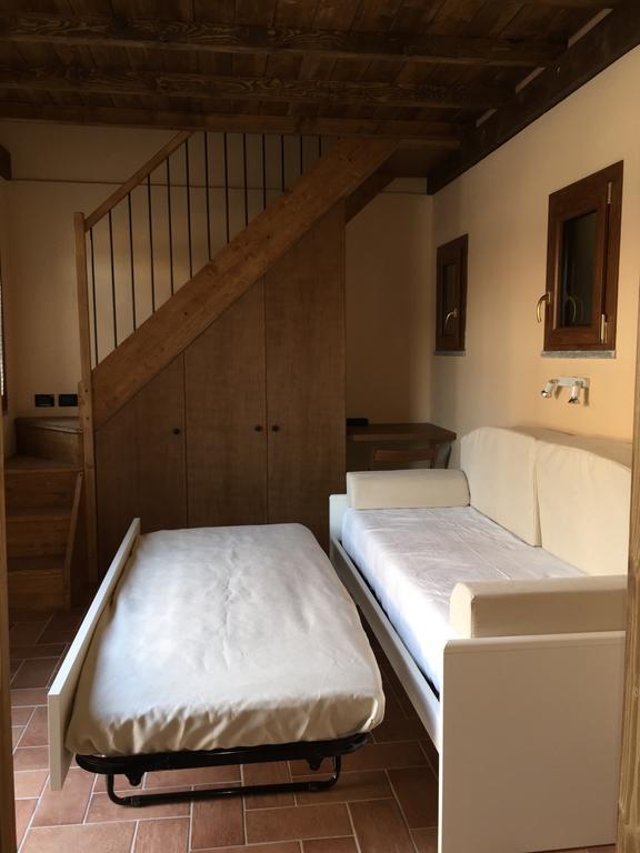 Cascina Battivacco Villa Milan Bilik gambar