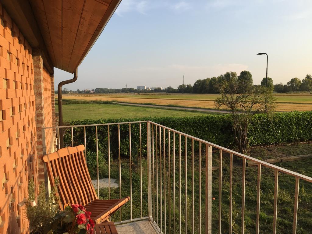 Cascina Battivacco Villa Milan Bilik gambar